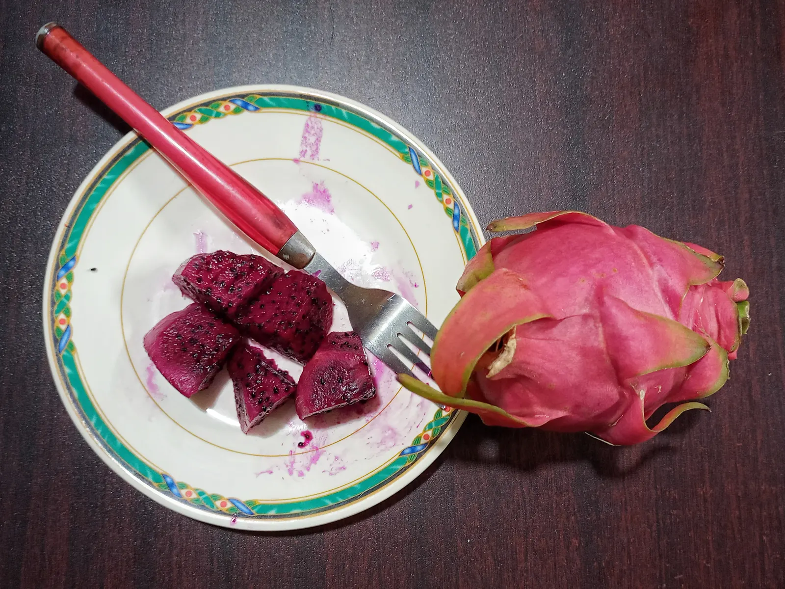 Dragon Fruit (Hylocereus Undatus) — cactus / vine for full