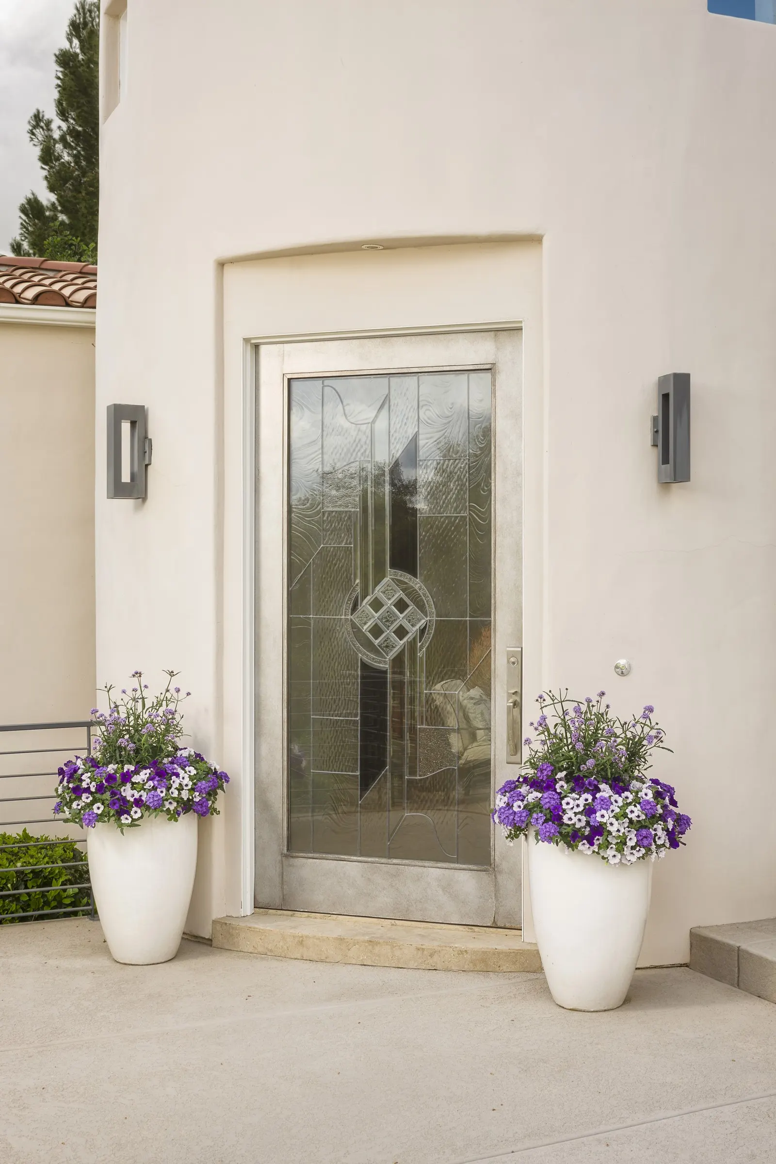 Violet Ice Verbena — Space plants about 10 to 14 inches apart for a full, interwoven planting